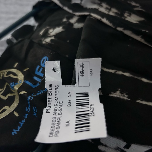 BLUE LIFE PLANET BLUE LONG SLEEVED ROMPER! SO SEXY! NWT - Picture 3 of 4